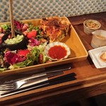 cafe zakka  hinatabocco - キッシュとサラダのセット