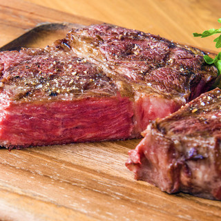 The highest grade US black Angus aged Steak is for everyday use.