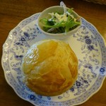 カフェ・ド・アミィ - サラダとパイがけ