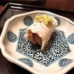 鳥田中 - お通し　・フォアグラ鶏巻き