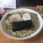 陸王 - 醤油らーめん大！写真では分かりにくいですが、量は多いです！