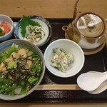 季節料理 山田屋 - フグ茶漬け900円