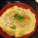 丼・弁当のお店 ちいちゃん - ロースかつとじ丼。