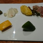 Tsukijibommarushe - A.選べる前菜より、野菜たっぷり前菜盛り合わせ。