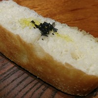 築地ボン・マルシェ - 自家製フォカッチャおかわり自由。