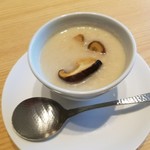 ほうば - 松茸のすりながしスープ