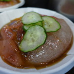 金枝紅糟肉圓 - 黄瓜をのっけて。