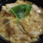 手打ちうどんの店倭 - 親子丼 680円