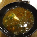 磯料理ヨット - 味噌汁　青さ海苔がたっぷり