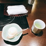 しゃぶしゃぶ・日本料理 木曽路 - モモのシャーベット
