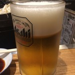 羊肉炭火焼 肉汁屋 - メガ生(1010円・税込)