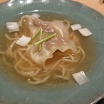 肉割烹 上 - 塩ワンタン麺