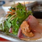 ごはんや　はなはな - かんぱちの刺身サラダ