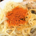 ラーメン二郎 - 一味投下～♪