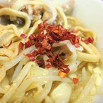 ラーメン二郎 - 粗挽き唐辛子投下～♪