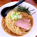 純手打ち だるま - 限定の冷やし醤油らーめん。¥850。