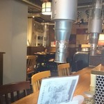 焼肉 銀しゃり 直球カルビ - 店内です。。。