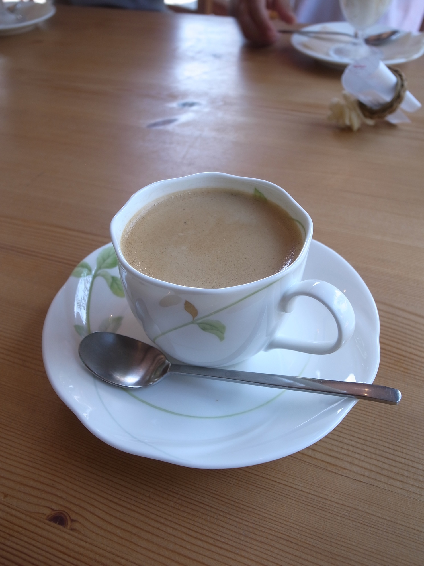 ガーデンカフェ フォーリア name=