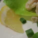 炭火焼酒亭ローリンストーン - 国産牛のセンマイ刺　ズームアップ