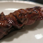 炭火焼酒亭ローリンストーン - 伊予鶏レバ串　ズームアップ