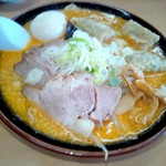 フードショップたま - 旭川濃厚味噌ラーメン￥800＆ワンタン￥150