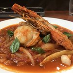 バレーナ - 海老と帆立のトマトソースパスタ