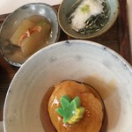 ハオス ダイニングルーム - 蓴菜とろろ、冬瓜と干し海老の翡翠煮、鰻とクリームチーズの茶巾揚げ