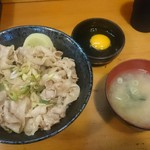 伝説のすた丼屋  - 