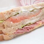 ヤマザキYショップ - 料理写真:サーモン&ハムたまごサンド 298円(税込)【2018年7月】