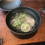 Kaikatei Souan - 吸い物「鱧抹茶葛打ち　紅白素麺」