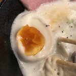 コジーナ邸 鶏白湯ラーメンと豪快な居酒屋料理＆鍋 - 