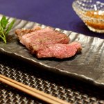 鉄板中華 伊とう - A5等級和牛イチボのステーキ