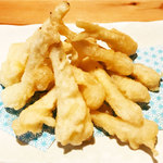 Island rakkyo (Tempura)