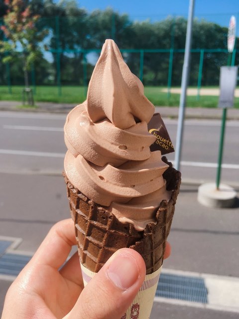 ビターショコラソフトクリーム