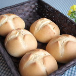 Cafe&Bakery げんらく - 米粉をブレンドした「米粉パン」