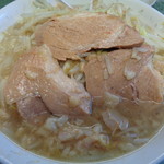 ラーメン二郎 - 三切れだったか？