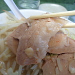 ラーメン二郎 - 結構なボリュームです