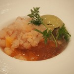 トラットリア・アルモ - 小山田産 桃のマチェドニア スプマンテのジュレ ジェラート添え