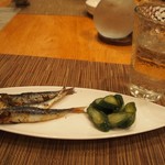 トラットリア・アルモ - メザシ ＆ 胡瓜の糠漬け