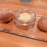 ビストロアム - 自家製全粒粉のパン