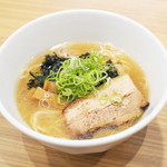 うまい麺には福来たる 西大橋店 - 鯛らーめん(塩)