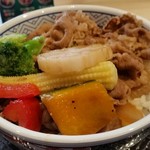 Yoshinoya - ON野菜牛丼