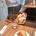 EVERYTHING SALAD 青山 - 