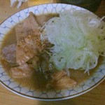 岸田屋 - 牛にこみ500円