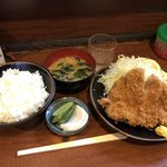 巌窟王 - とんかつ定食