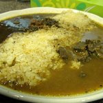 Velvo - ヘルシーチキンカレー と 辛口ポークカレーあいがけ