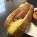 粉とクリーム - スパイシーチリドッグ