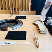 尾崎牛焼肉 銀座 ひむか - テーブルセッティング