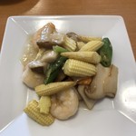 中国料理 天蘭 - ランチ  海老と野菜の塩味炒め