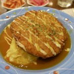 Omuto tomato DINING - 수제돈등심오므라이스(手作り豚ロースオムライス) 12500₩